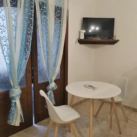 La Casa Di Tindara Apartamento Lípara